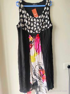 Beautiful Print Dress - L/XL/XXL
