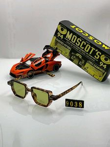 Moscot Sunglasses - Tortoiseshell Frame