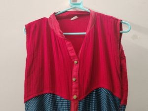 SALEEEEE!!!🎊🎊....Pretty Red Kurti