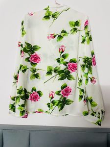 Crepe Top