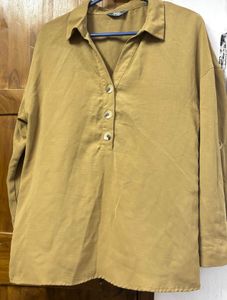 Stylish Collared Button-Up Top