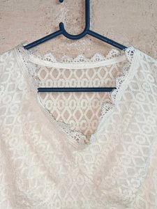 Elegant White Lace Sleeveless Top
