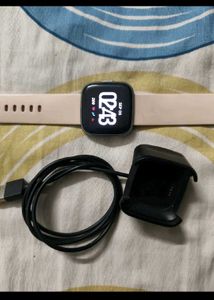 Fitbit Versa 2 amoled watch