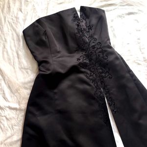 Elegant Black Beaded Strapless Dress