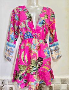 Vibrant Floral Print Mini Dress Size S-M 32"-36"