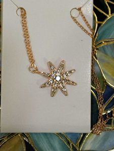 Rhinestone Star Pendant Necklace - New
