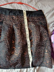 Animal Print mini skirt with pocket
