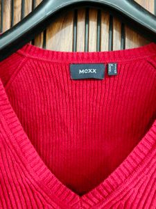 hot red sweater