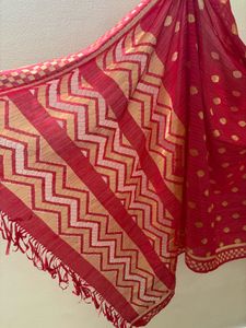 Elegant Red &amp; Gold Dupatta
