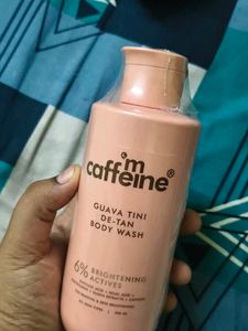 Mcaffeine Guava Tini De-Tan Body Wash