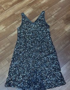 Sparkling Sequin silver bodycon dress