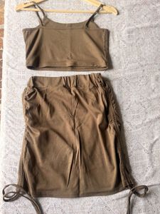 Trendy Crop Top &amp; Skirt Set