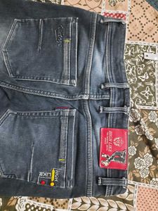 Stylish Dark Wash Denim Jeans