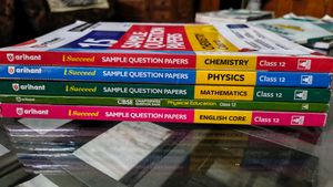 Arihant i Succeed Class 12 Sample Papers