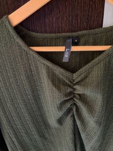 Olive Green V- Neck Ribbed Top | Full Slee