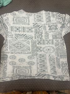 Men's Unique Split Design T-Shirt
