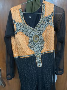 Heavy party wear gown