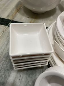 White Dinning Set