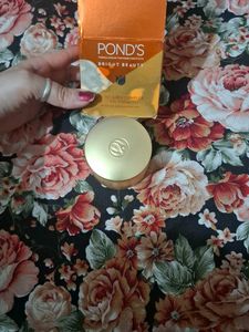 Pond's Bright Beauty Gel Creme