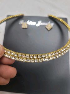 Sparkling Choker Necklace &amp; Earrings Set