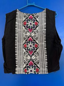 Beautiful Black Crop Top