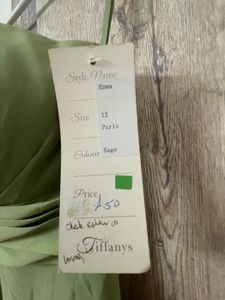 Elegant One-Shoulder Green Gown