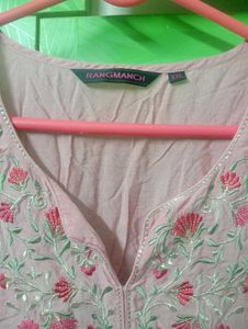 Embroidered Pink Kurta