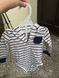 New Carter’s Striped Hooded Bodysuit