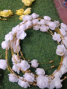 Floral Hair Accessories - 10 piece mix teara