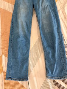 Classic Light Wash Straight Leg Jeans
