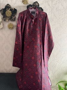 maroon kurta
