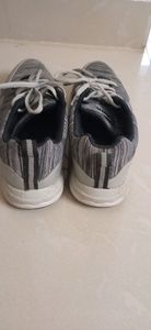 Shoes size 6