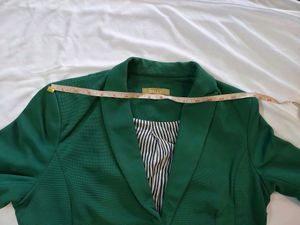 Green Casual Long Sleeves Blazer !