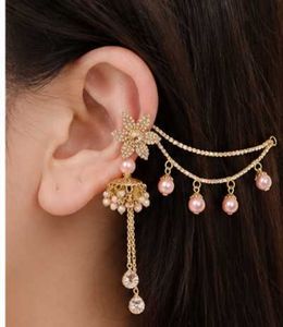✨ Pearl Bloom Ear Cuff – 2-in-1 Convertible Earrin