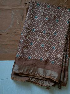 Elegant Brown Printed Silk Saree💌🍓