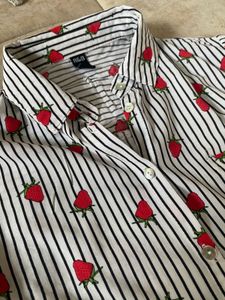 Strawberry Print cropped Striped korean top