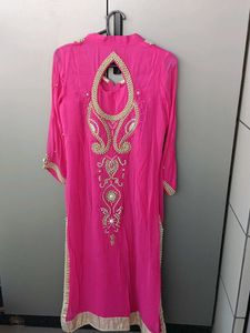 Beautiful Pink Embellished Kurta