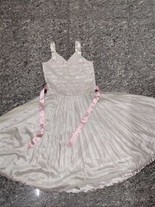Elegant White Party Dress