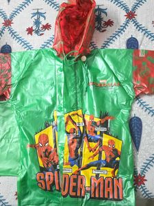 Free Delovery : Bright Green Raincoat size 51cm