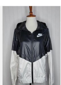 Nike Windbreaker Windchiter Jacket