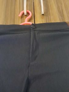 BDAND NEW - Navy Blue Trousers For Women