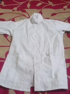 ✨Sale✨White Lab Coat