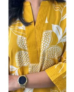 💛 Your next pretty pick — Floral Kurti Set