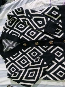 Geometric Print Button-Up Cardigan