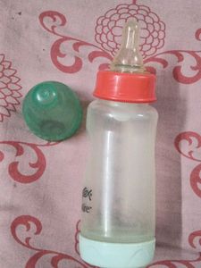 Kids Feeding Bottle Used