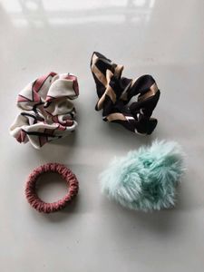 Set of 4 Cute Scrunchies