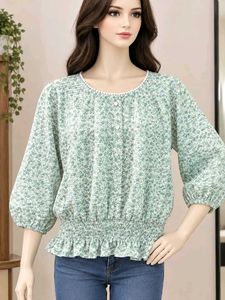 Charming Floral Print Blouse