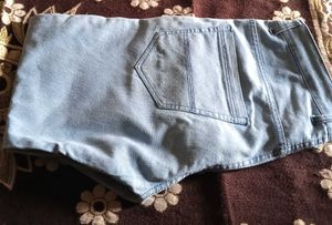 Light Wash Denim Jeans