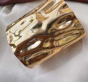 Pack of any 2 hand accessories