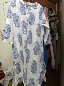 Utsa White & Blue Paisley Kurta